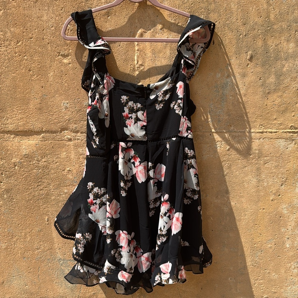 Miss Selfridge Black Floral Mini Dress - Picture 6 of 8